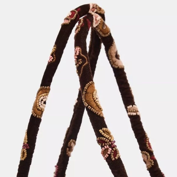 ZARA VELVET FLORAL EMBROIDERED SHOULDER BAG - Picture 6 of 8